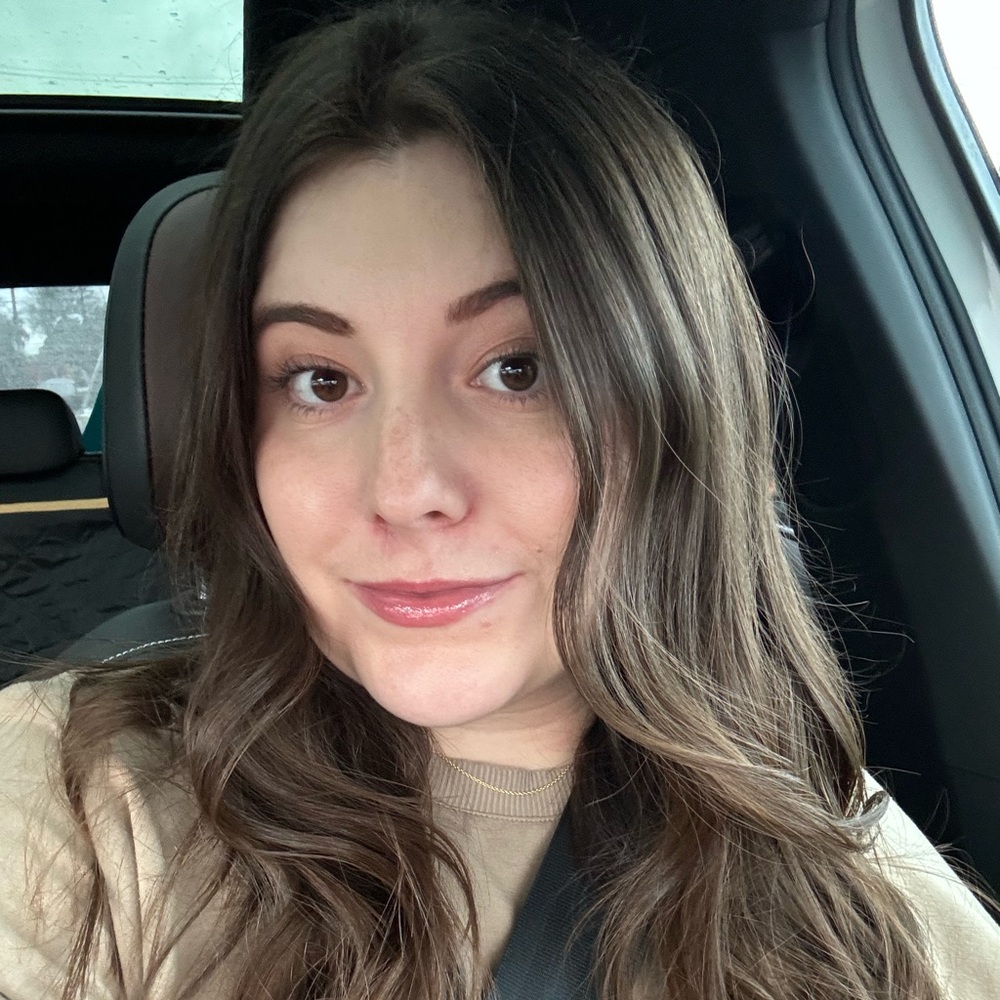 Meet your Posher, Gabbi